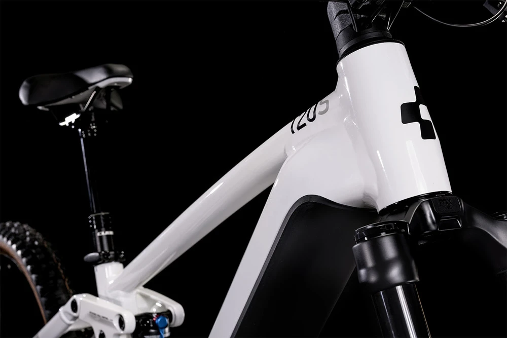 Cube Stereo Hybrid 120 SL 750 29 White´n´grey 4 Cube Stereo Hybrid 120 SL 750 29 White´n´grey – Bild 2