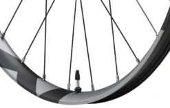 Shimano XT WH-M8120-TL 29" Trail Boost Vorderrad 7 Shimano XT WH-M8120-TL 29" Trail Boost Vorderrad -Günstiges Ebike Meister Geschäft Shimano XT WH M8120 TL Vorderrad b